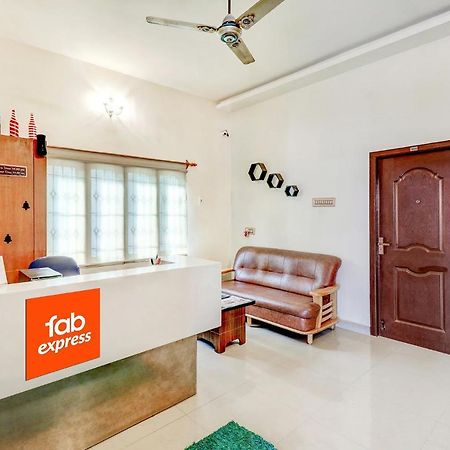 Fabexpress Nestlay Rooms Omr Chennai Exterior foto